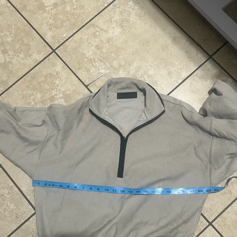 Essentials - Picture 7 of 11